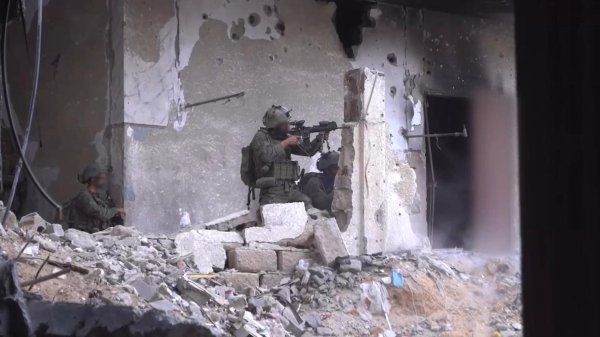 股天乐 以军称在加沙城打死数十名武装人员